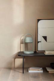 DETAIL720001016LANG1Lifestyle_Photo_1