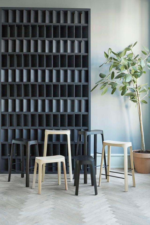 CROFTON stool - SH45 - natur fyrretræ